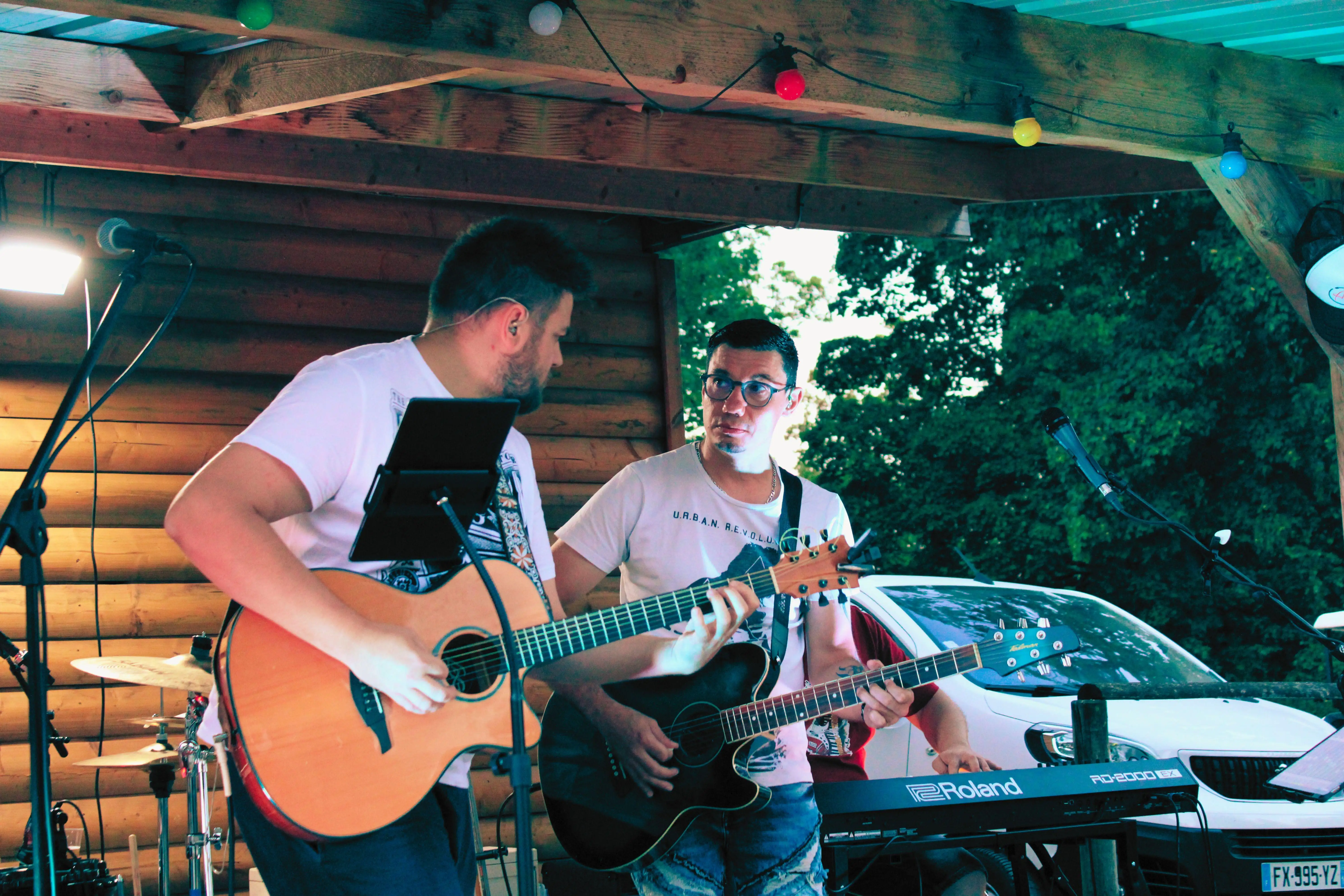 ALIVE Acoustic Band - Photo de concert 24